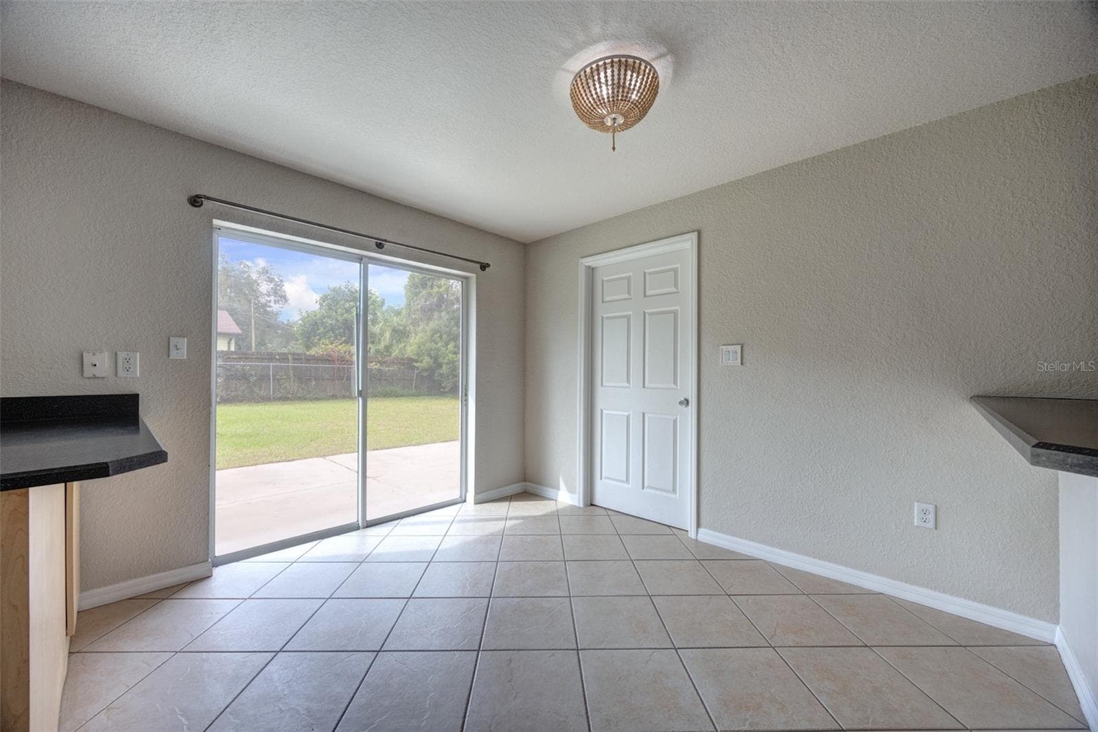 Single Family Residence at 569 SIDNEY DR, LAKE HELEN, photo 10 of 33