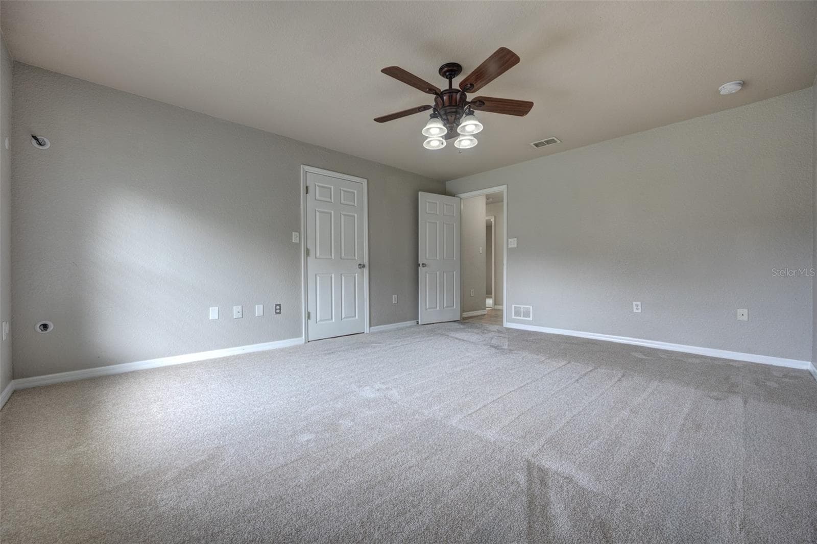 Single Family Residence at 569 SIDNEY DR, LAKE HELEN, photo 23 of 33