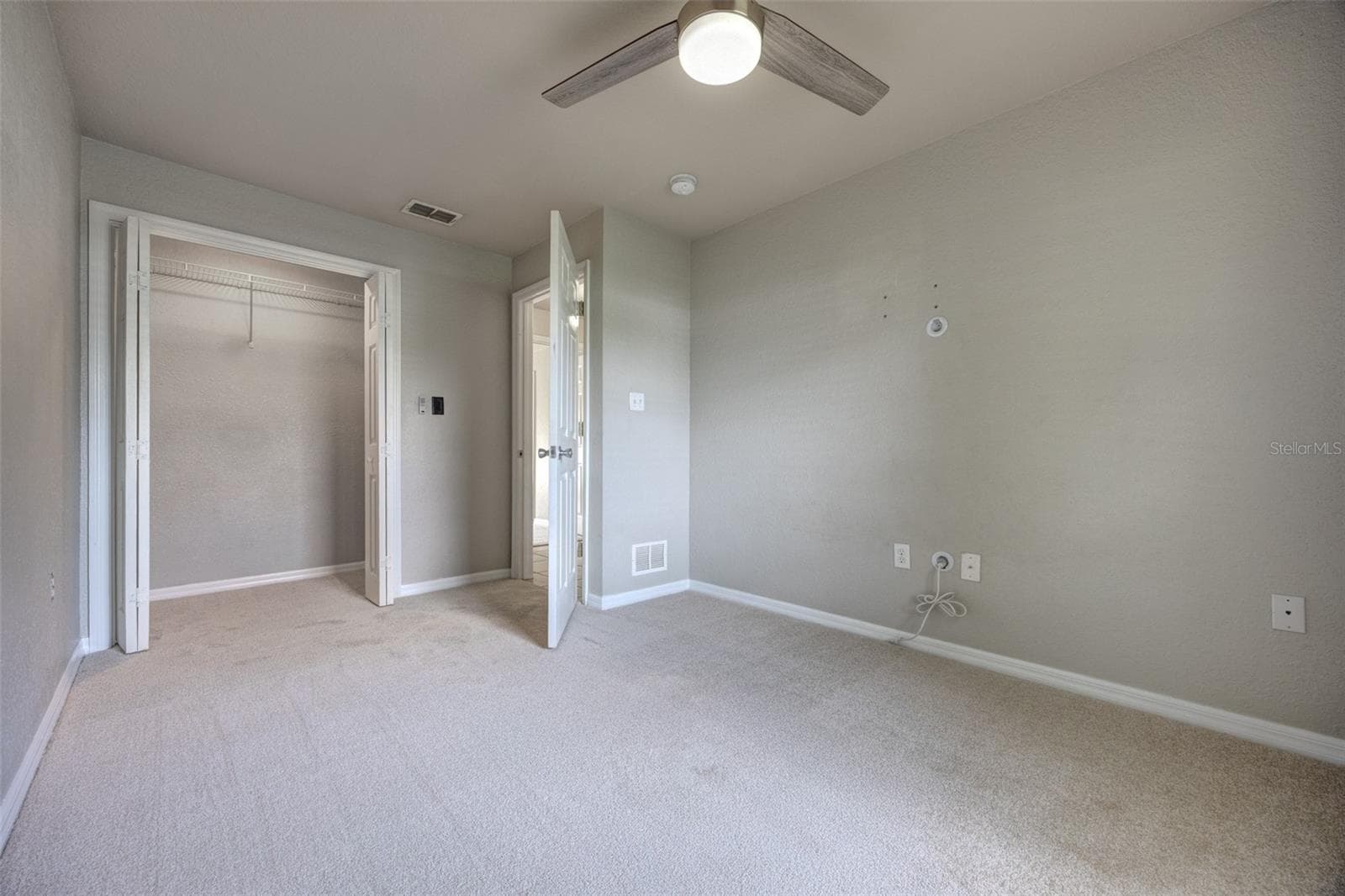 Single Family Residence at 569 SIDNEY DR, LAKE HELEN, photo 25 of 33