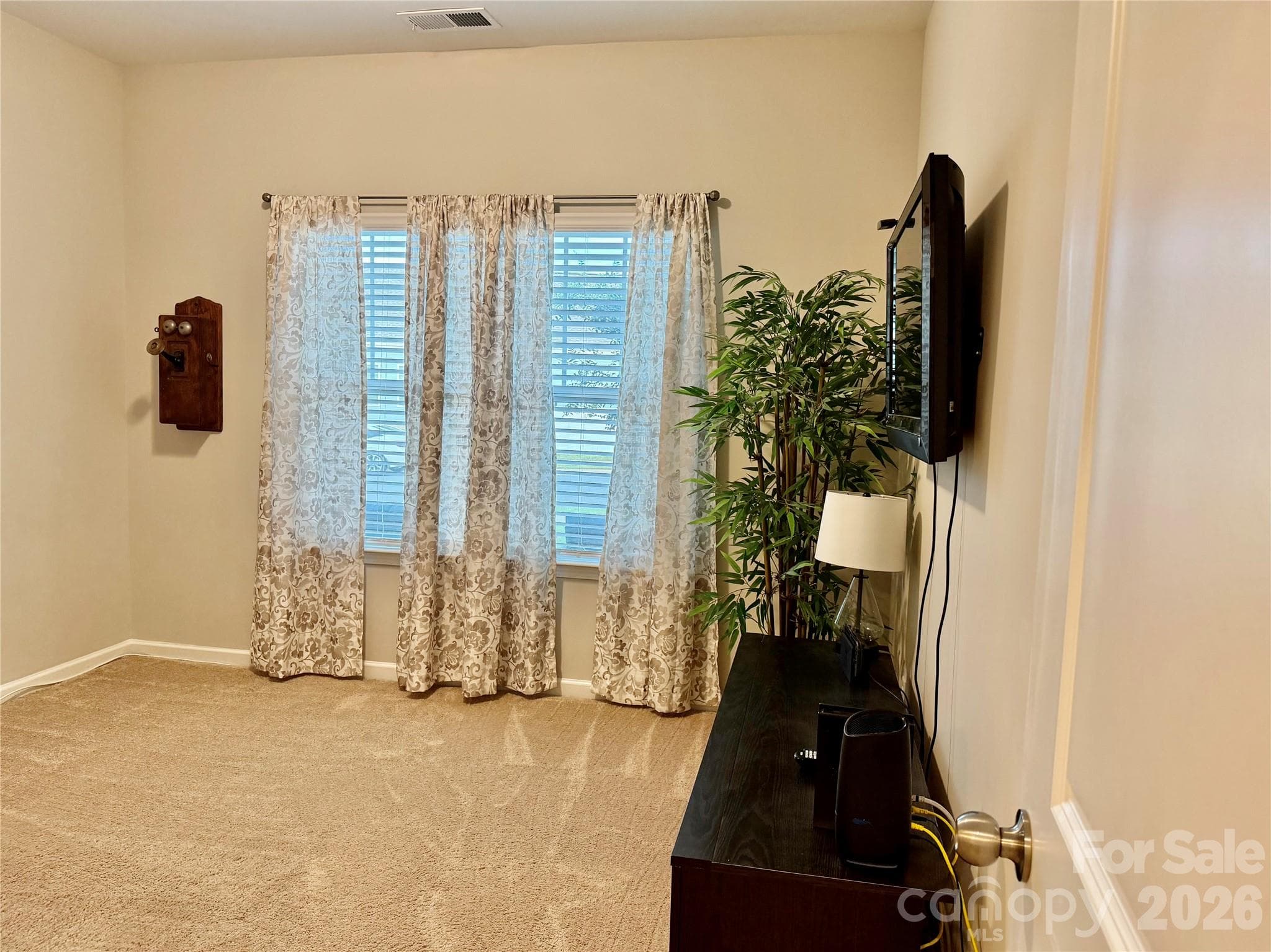 Single Family Residence at 639 Ardsley Drive, Locust, photo 19 of 25