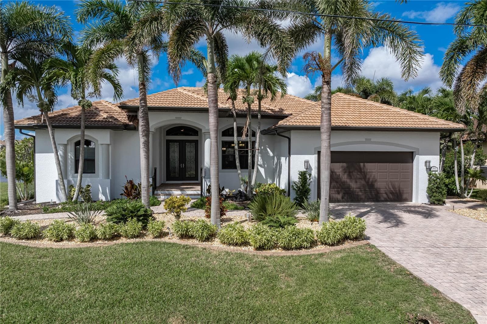 Single Family Residence at 3615 TOWHEE CT, PUNTA GORDA, photo 2 of 96