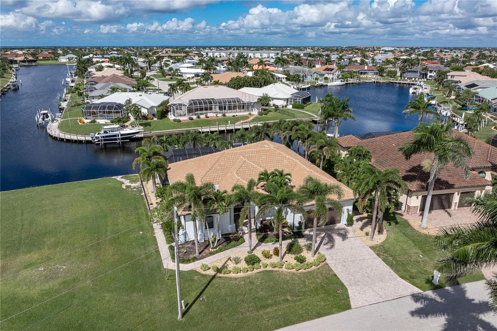 Single Family Residence at 3615 TOWHEE CT, PUNTA GORDA, photo 28 of 96