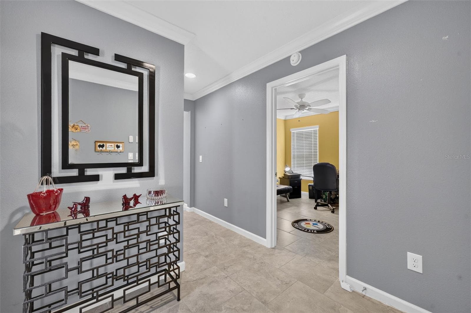 Villa at 2137 LOCKLIN LN, THE VILLAGES, photo 2 of 39