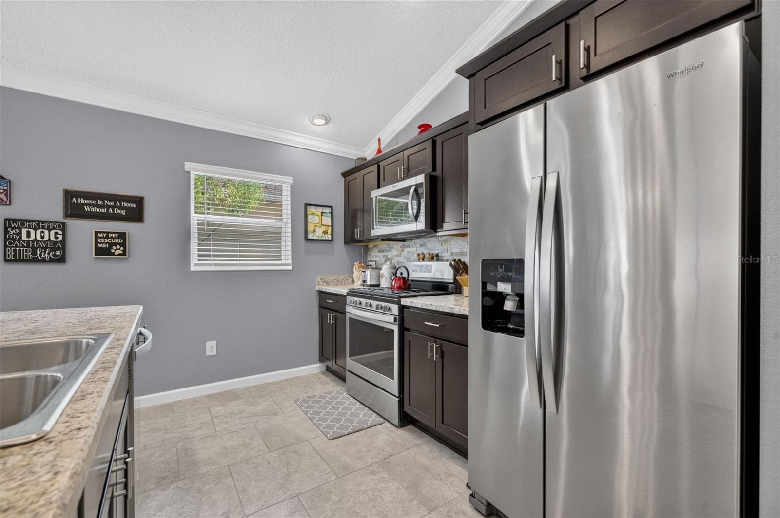 Villa at 2137 LOCKLIN LN, THE VILLAGES, photo 5 of 39