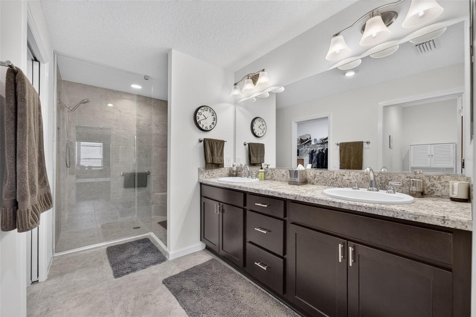 Villa at 2137 LOCKLIN LN, THE VILLAGES, photo 20 of 39
