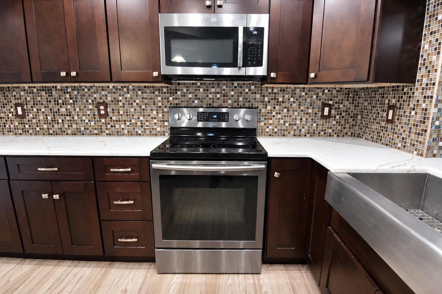 Single Family Residence at 10192 SWANSON CT, SPRING HILL, photo 12 of 75