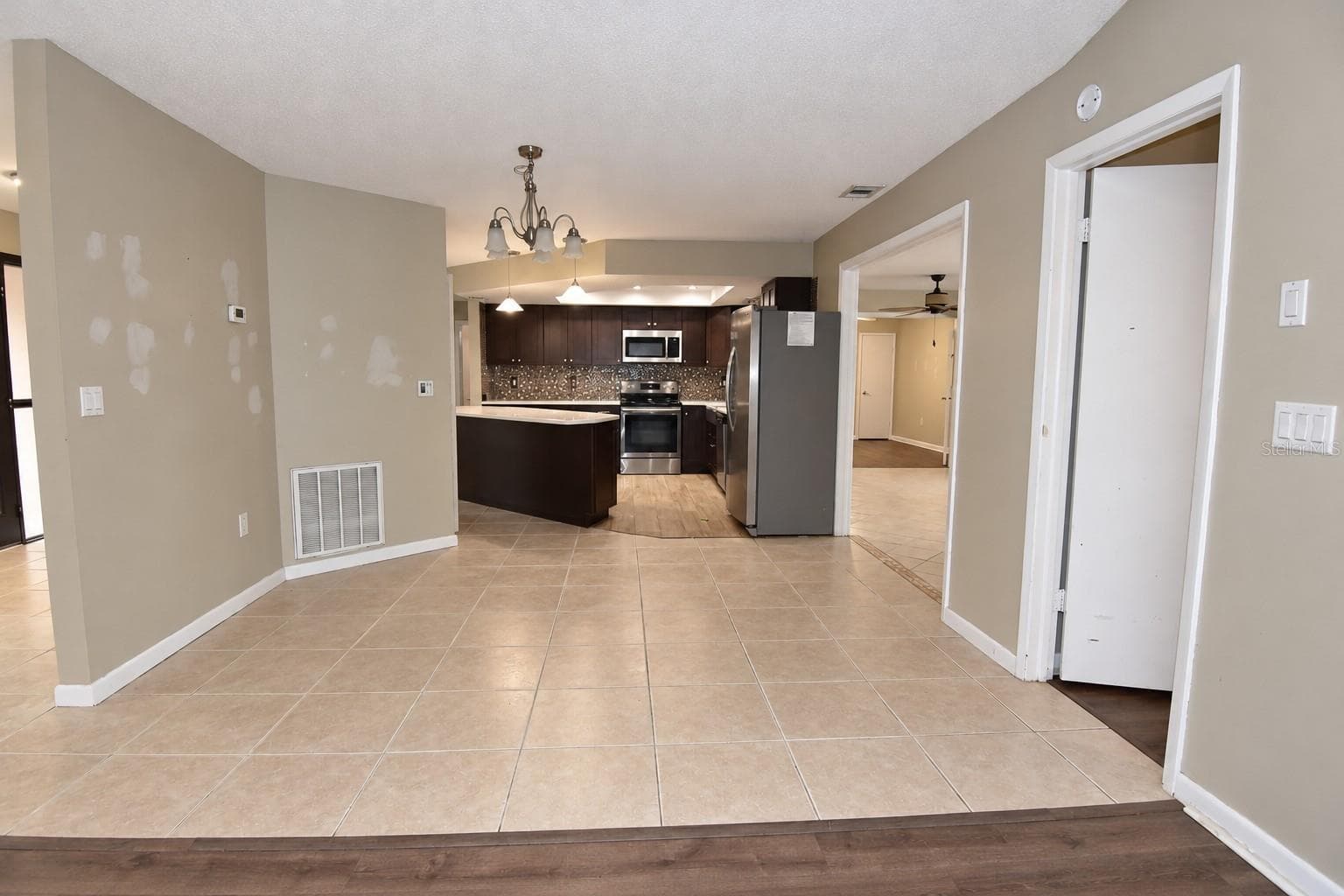 Single Family Residence at 10192 SWANSON CT, SPRING HILL, photo 34 of 75