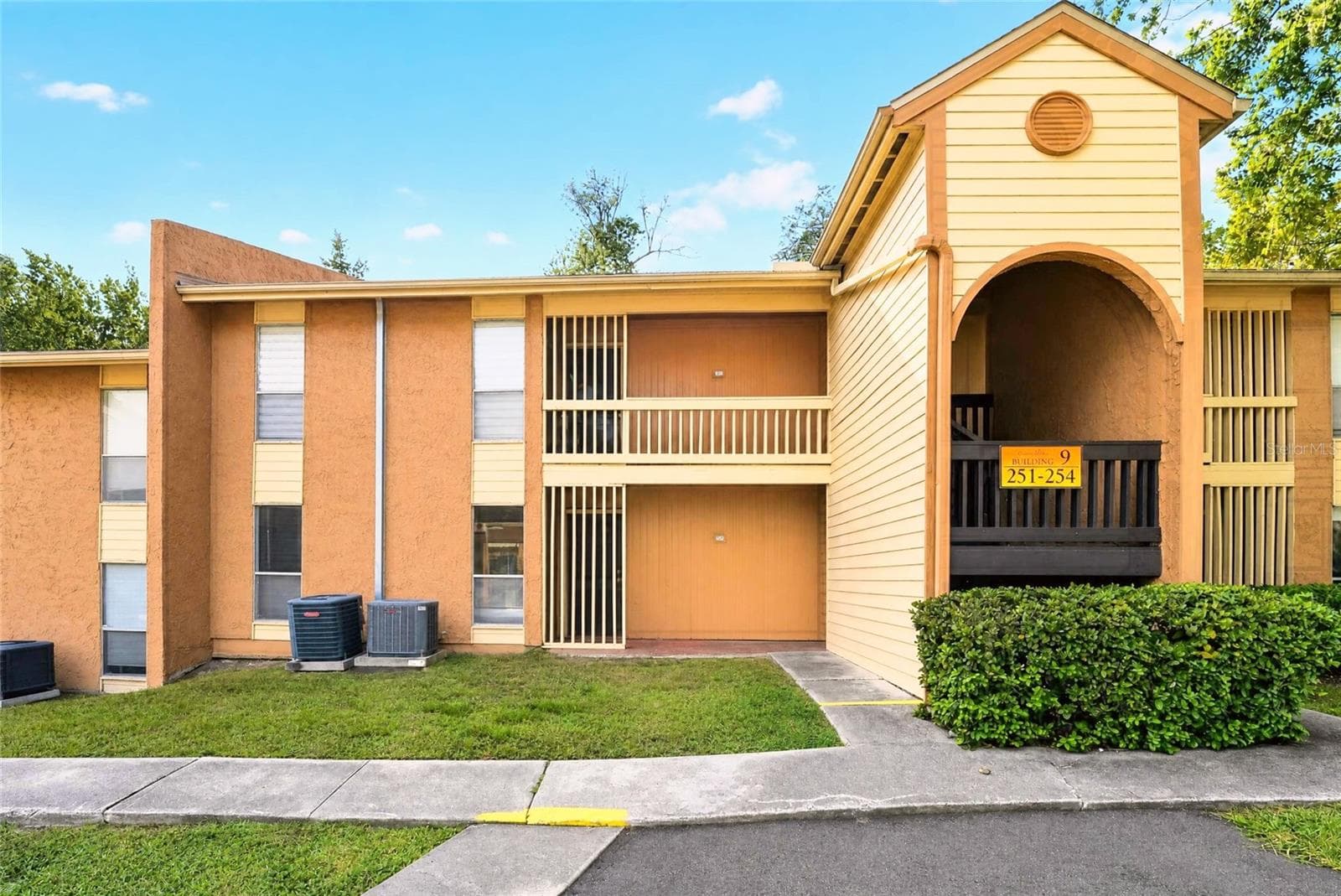 1810 NW 23RD BLVD #252