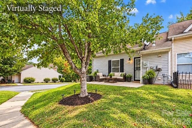 Townhouse at 2655 Meadow Knoll Drive, Charlotte, photo 23 of 26