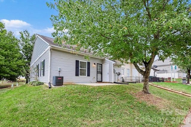 Townhouse at 2655 Meadow Knoll Drive, Charlotte, photo 26 of 26