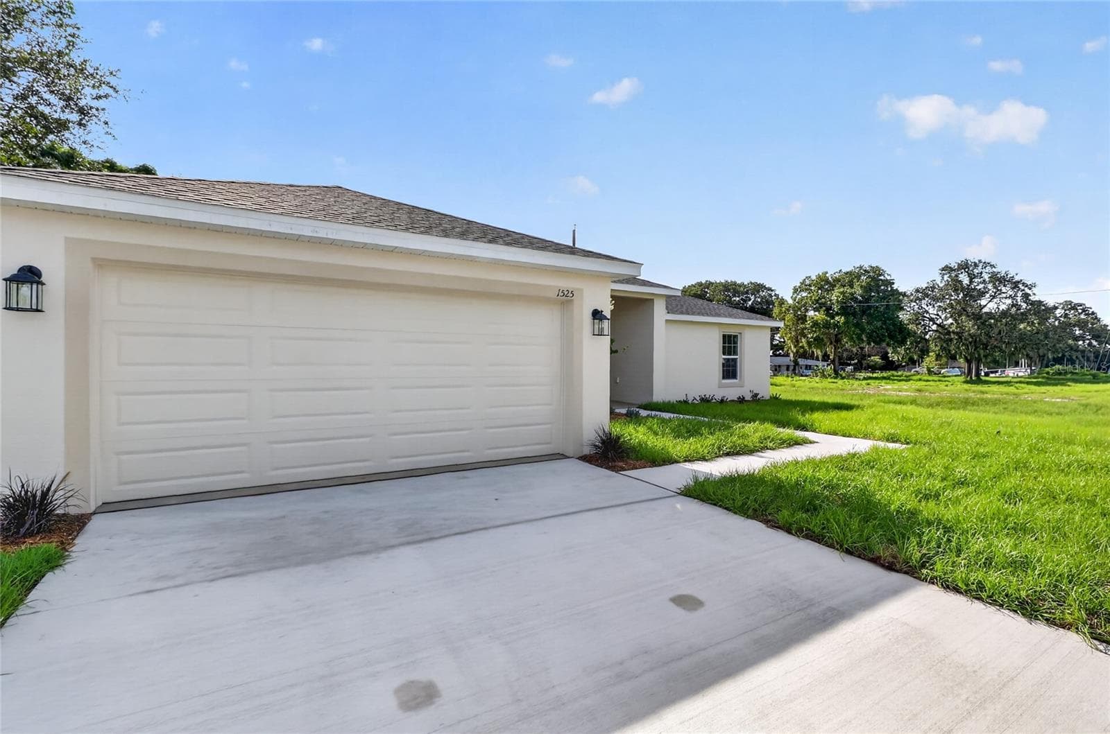 Single Family Residence at 1519 ARTHUR BLVD, LAKELAND, photo 4 of 38