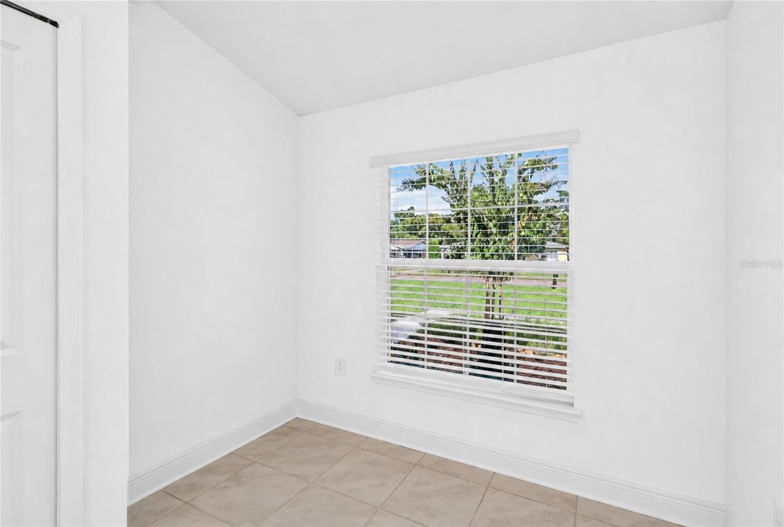 Single Family Residence at 1519 ARTHUR BLVD, LAKELAND, photo 18 of 38