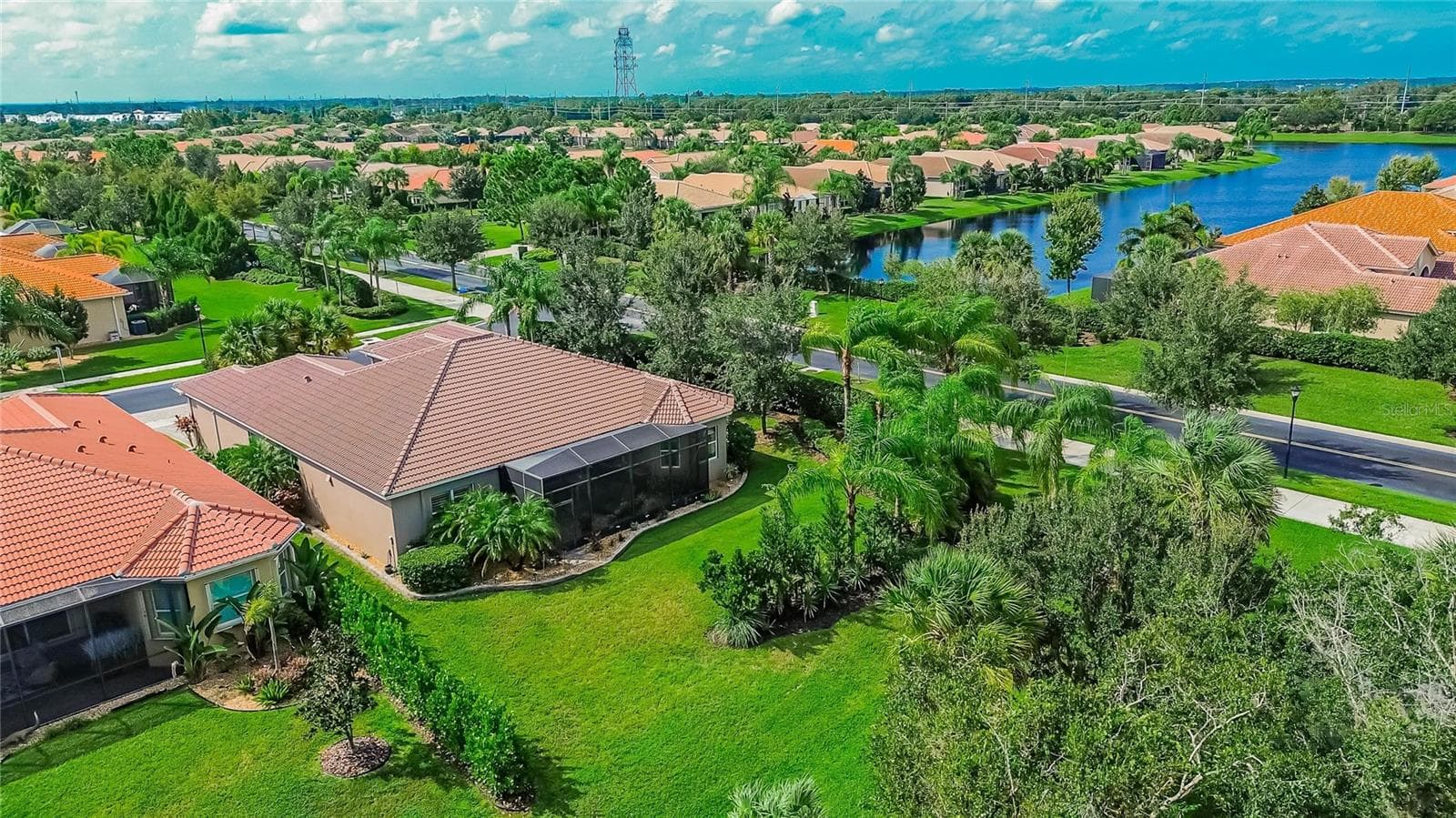 Exterior Side Aerial View - 5002 EMERALD ISLE DR, WIMAUMA