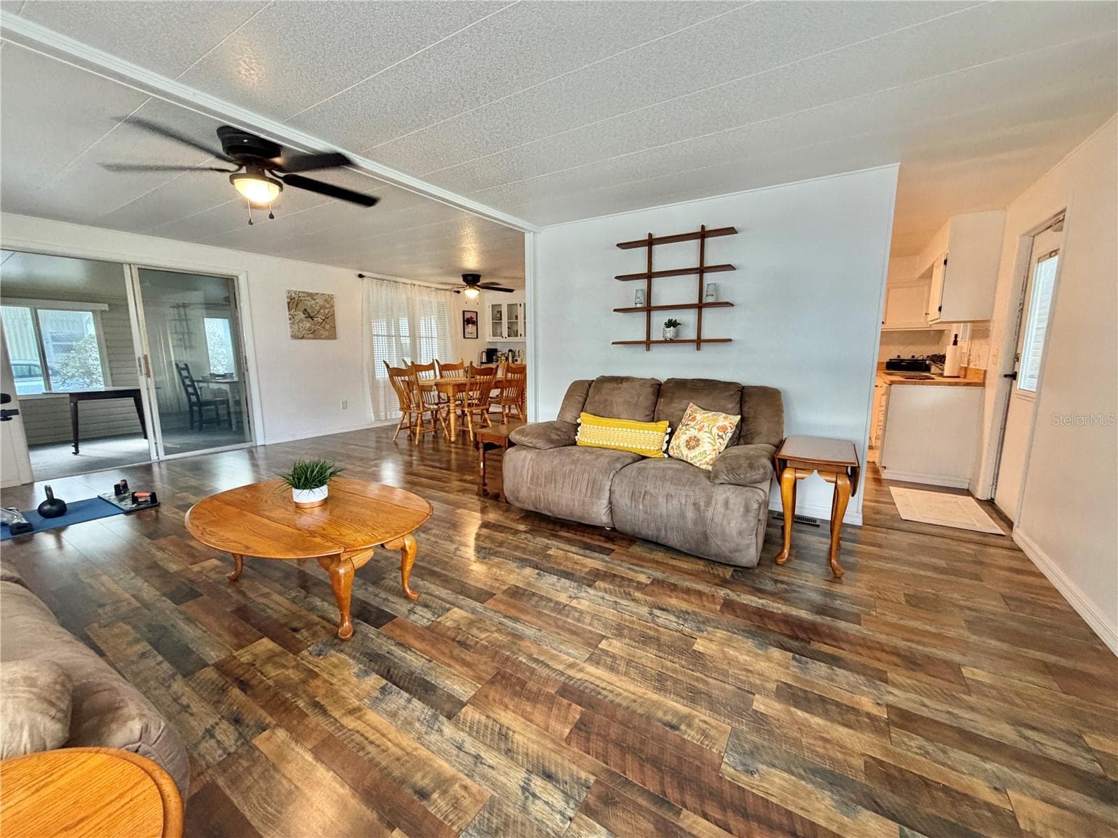 Mobile Home at 103 TAMARISK WAY, LEESBURG, photo 10 of 52