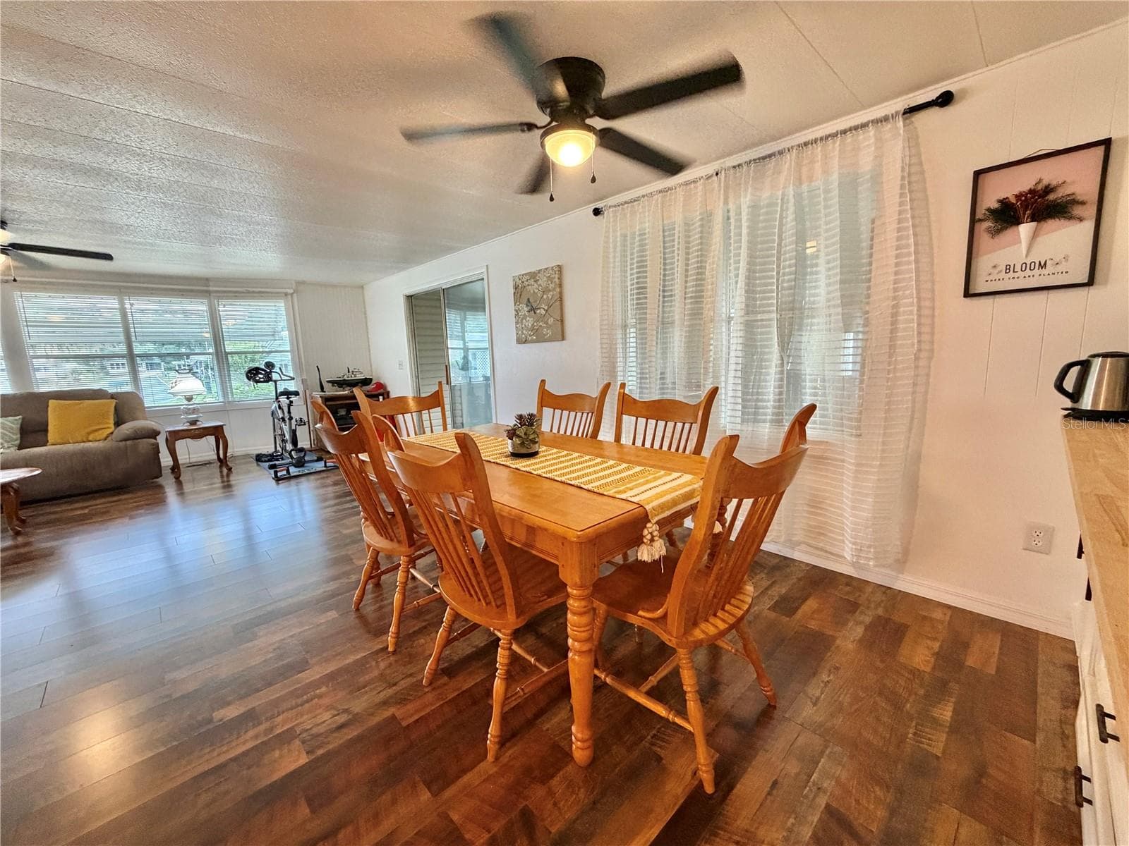 Mobile Home at 103 TAMARISK WAY, LEESBURG, photo 17 of 52