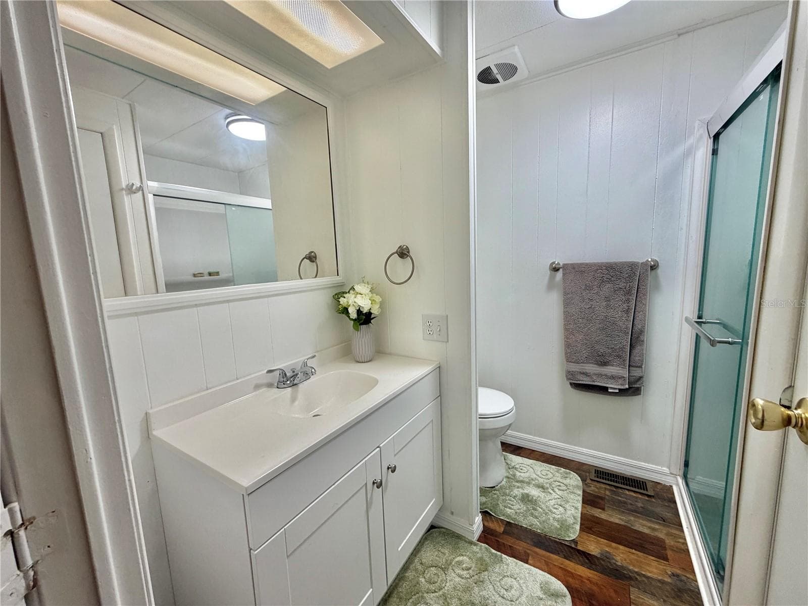 Mobile Home at 103 TAMARISK WAY, LEESBURG, photo 37 of 52