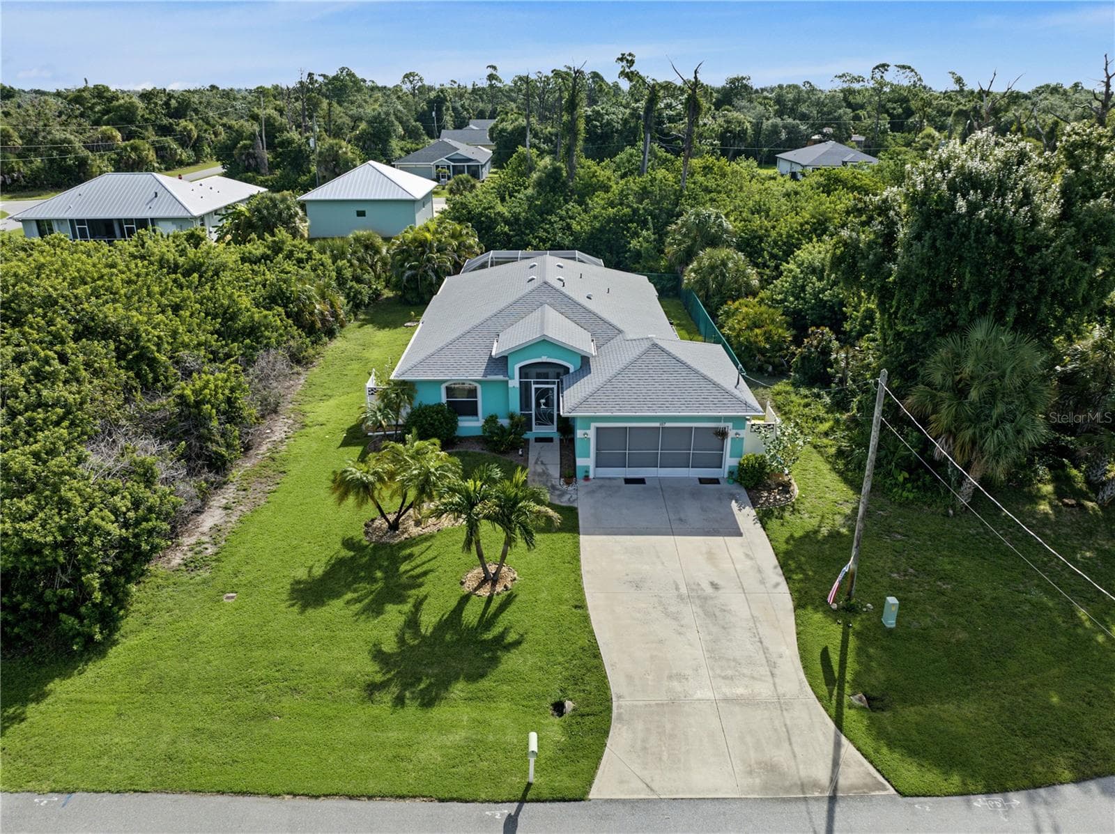 Single Family Residence at 107 BYRON CT, ROTONDA WEST, photo 10 of 44