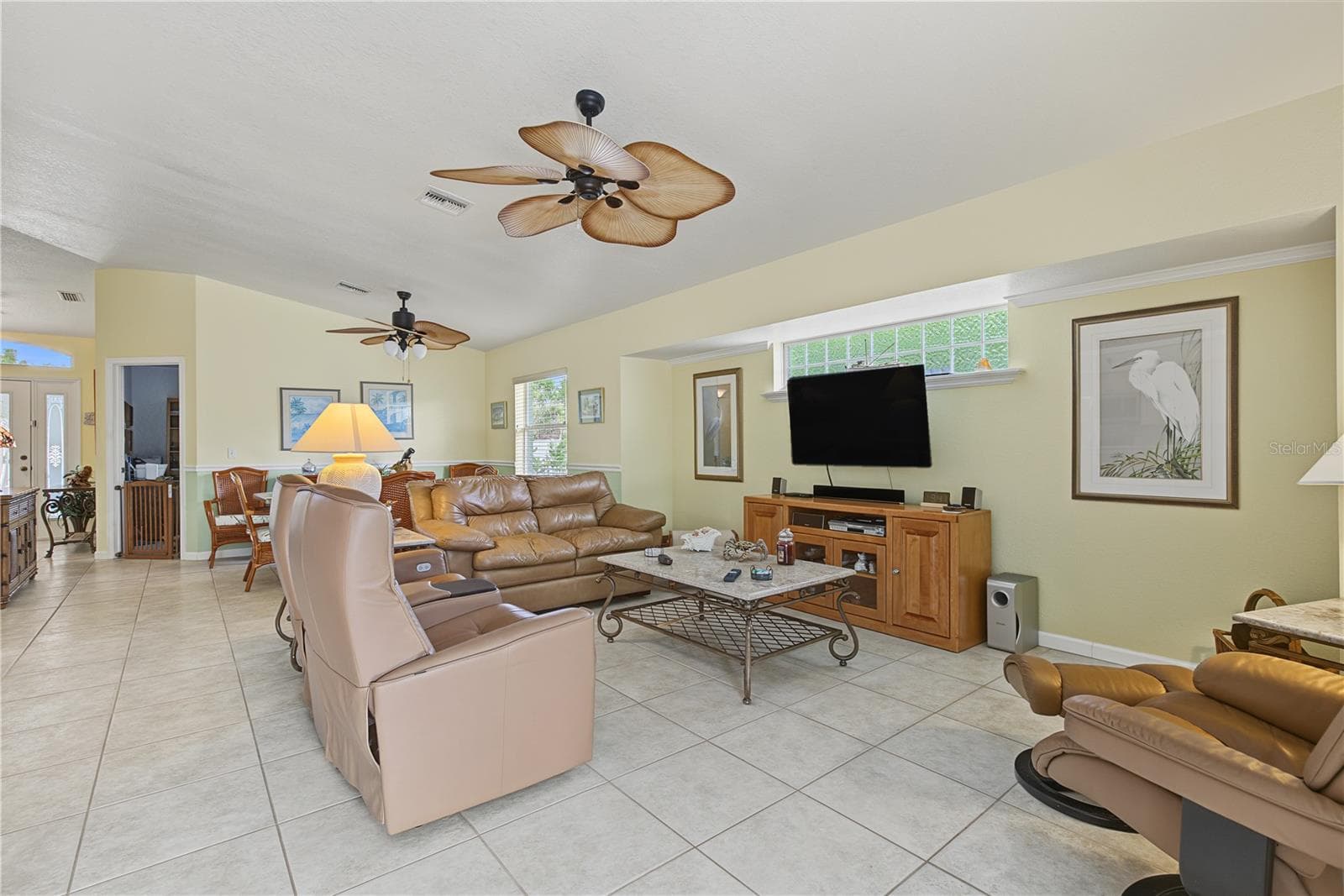Single Family Residence at 107 BYRON CT, ROTONDA WEST, photo 14 of 44