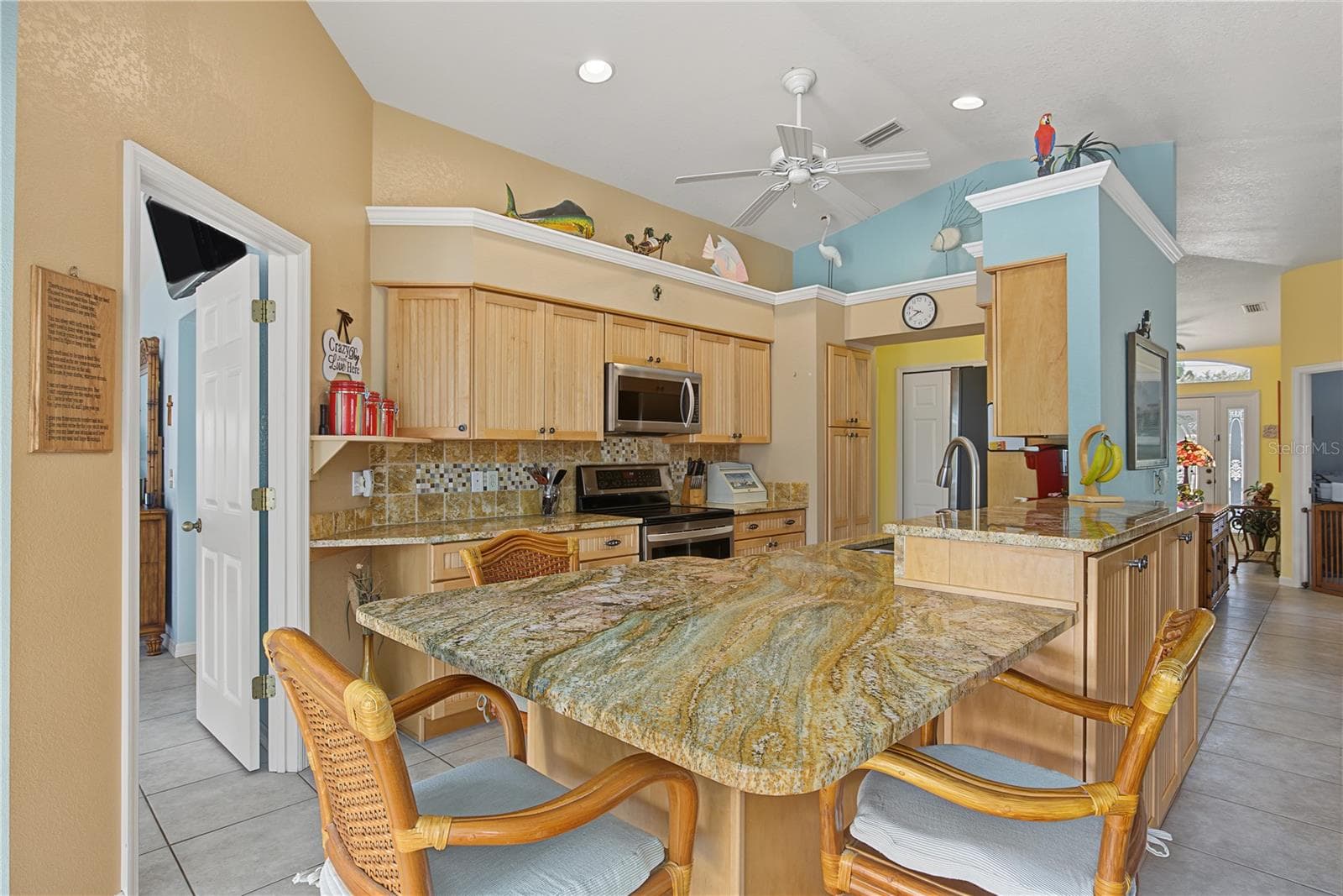 Single Family Residence at 107 BYRON CT, ROTONDA WEST, photo 26 of 44