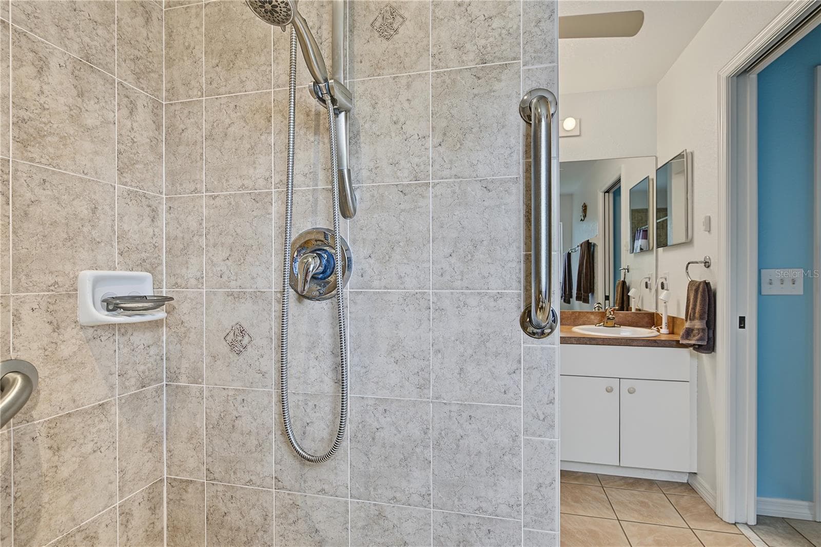 Primary Bath - 107 BYRON CT, ROTONDA WEST