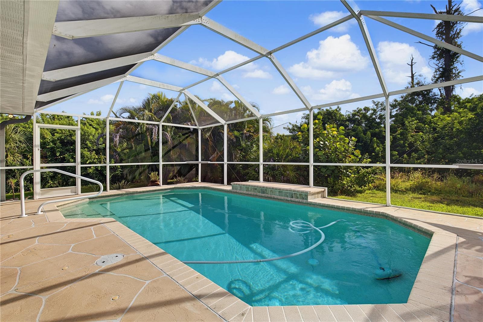 Heated Pool - 107 BYRON CT, ROTONDA WEST