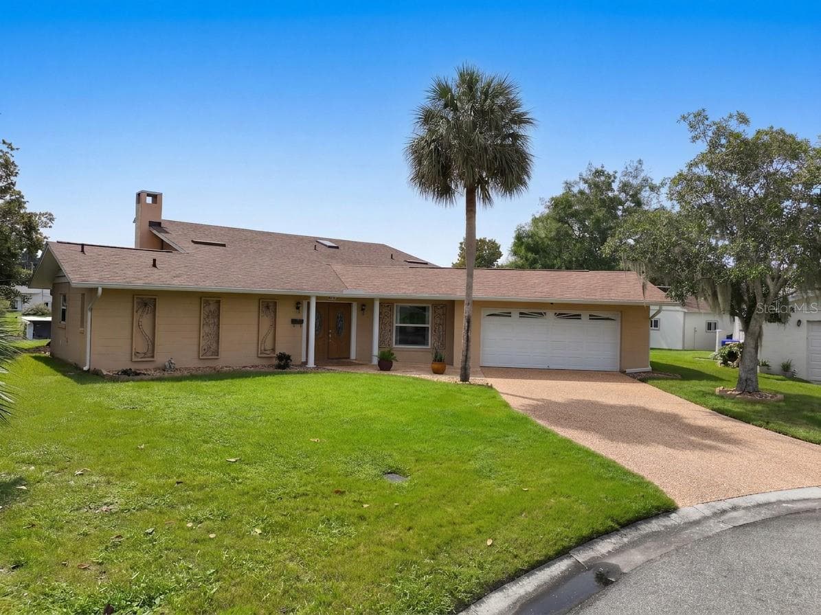 Single Family Residence at 1627 CANAL CT, TAVARES, photo 3 of 33