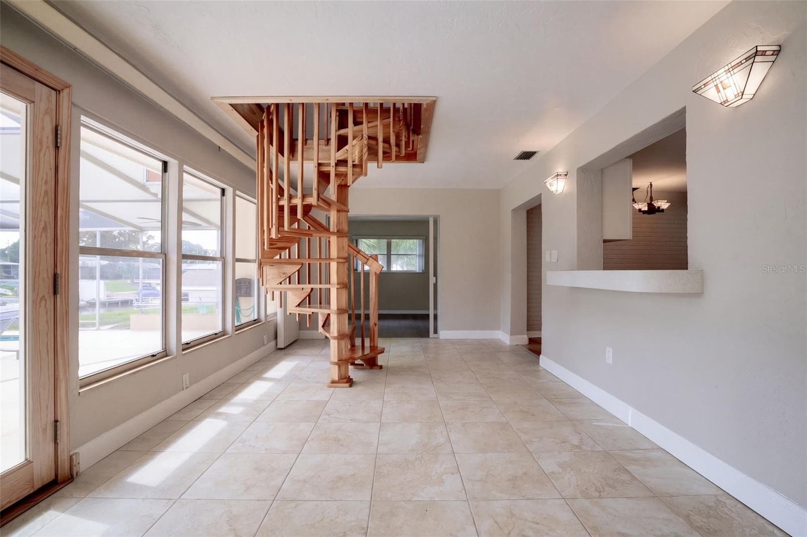 Single Family Residence at 1627 CANAL CT, TAVARES, photo 7 of 33
