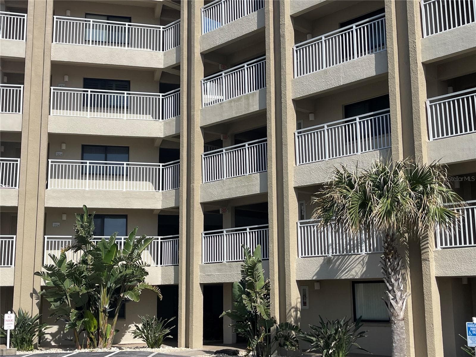 Condominium at 4501 S ATLANTIC AVE #4240, NEW SMYRNA BEACH, photo 4 of 45