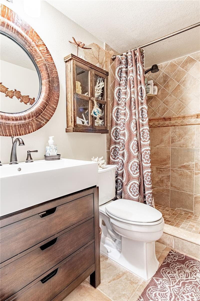second bath - 4501 S ATLANTIC AVE #4240, NEW SMYRNA BEACH