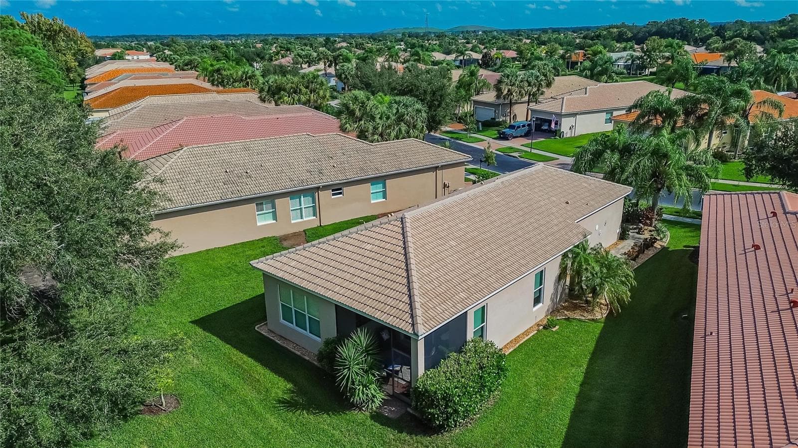 Single Family Residence at 15906 COBBLE MILL DR, WIMAUMA, photo 63 of 79