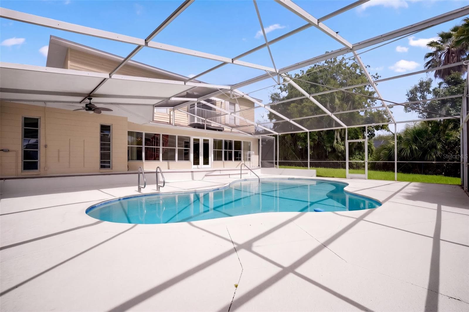 Single Family Residence at 1627 CANAL CT, TAVARES, photo 27 of 33