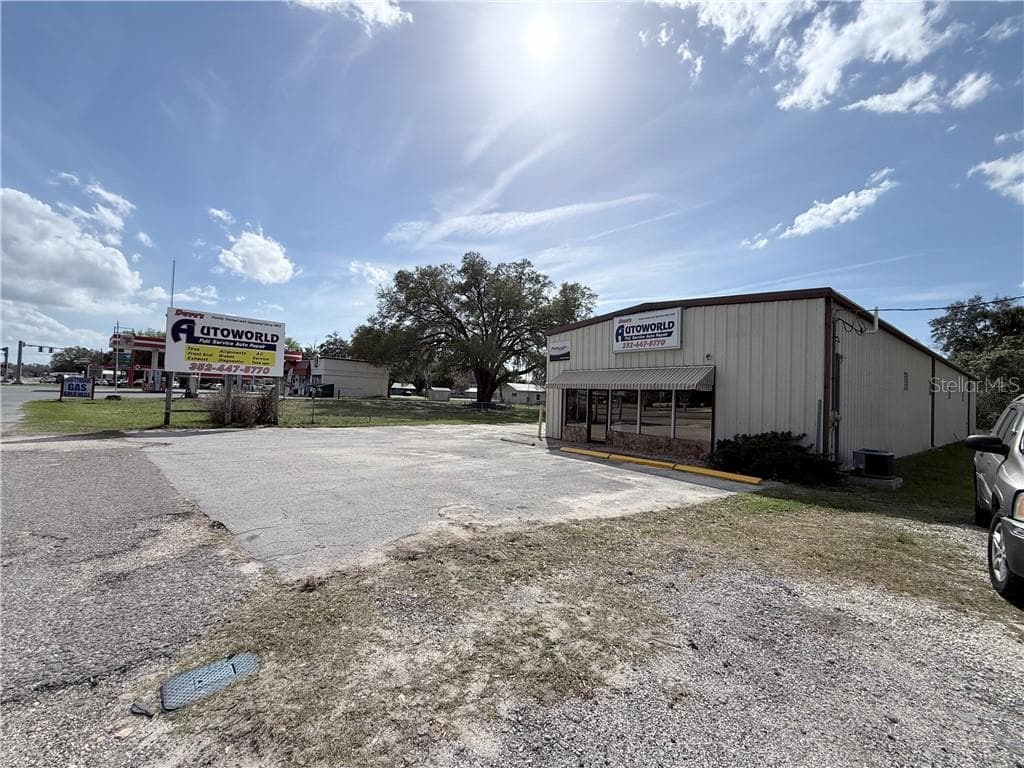 Warehouse at 8 Highway 19 N, INGLIS FL 34449, photo 4 of 49