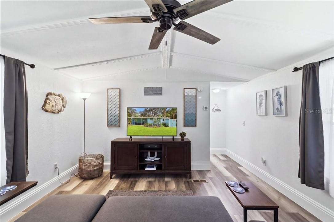 Residential at 8011 W Fern PL, HOMOSASSA FL 34448, Homosassa, photo 5 of 17