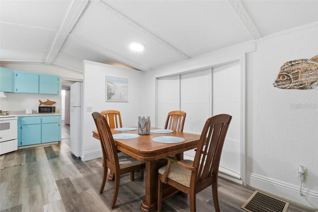 Residential at 8011 W Fern PL, HOMOSASSA FL 34448, Homosassa, photo 6 of 17