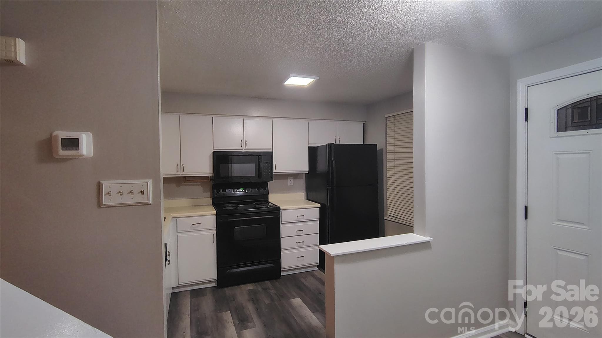 Kitchen - 9624 Vinca Circle, Charlotte