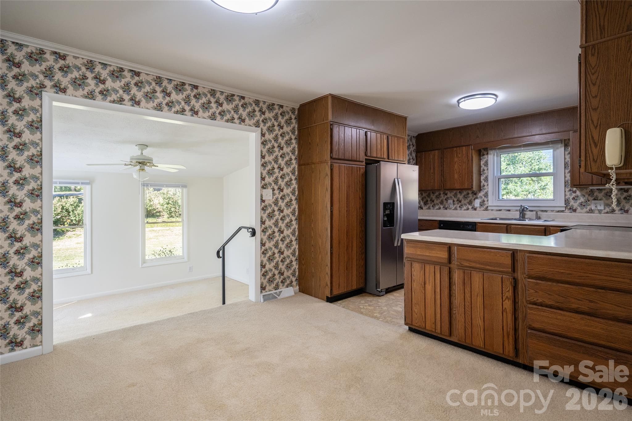 Dining area/Kitchen/Den - 23 Wagon Road, Asheville