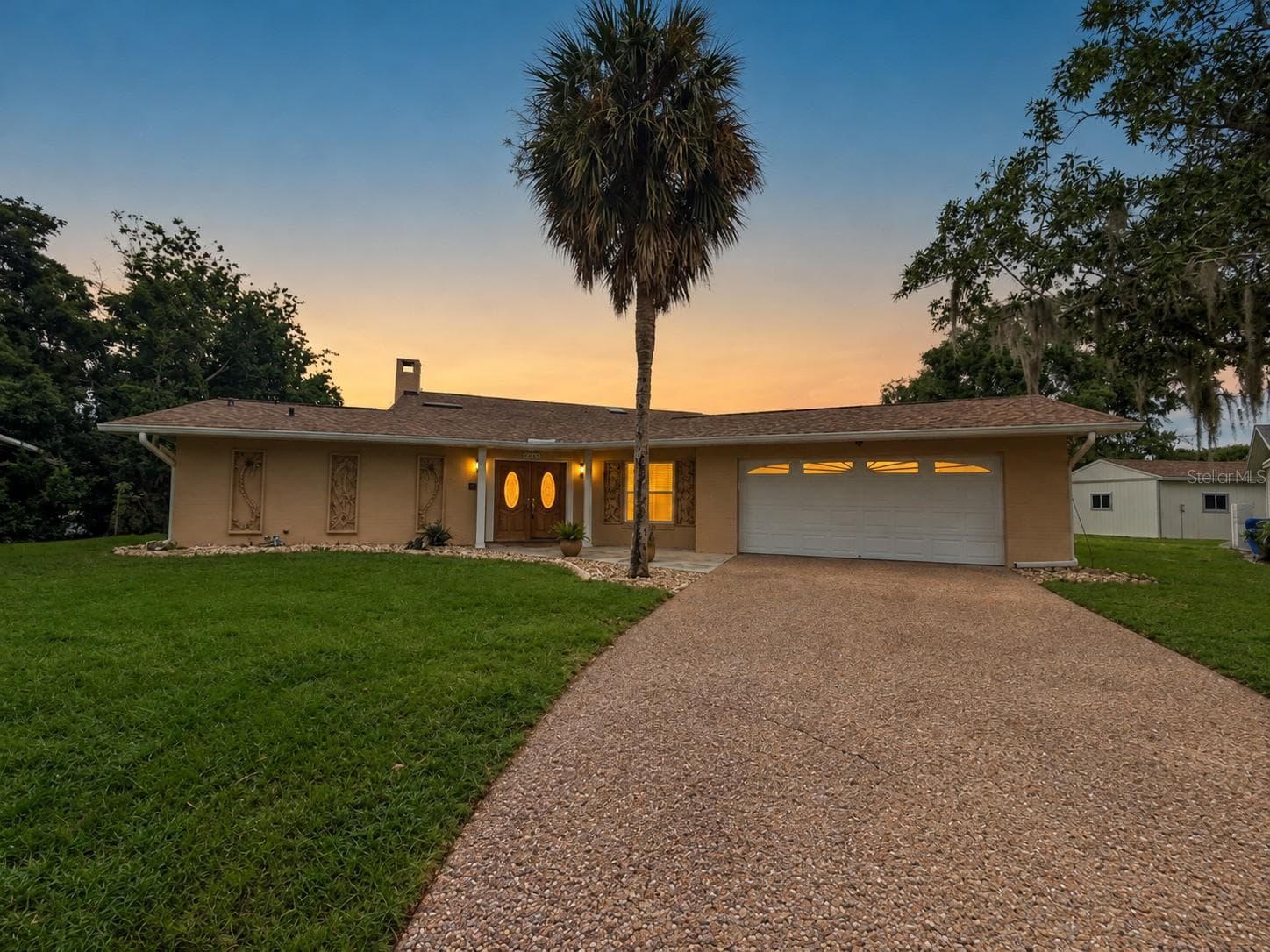 1627 CANAL CT