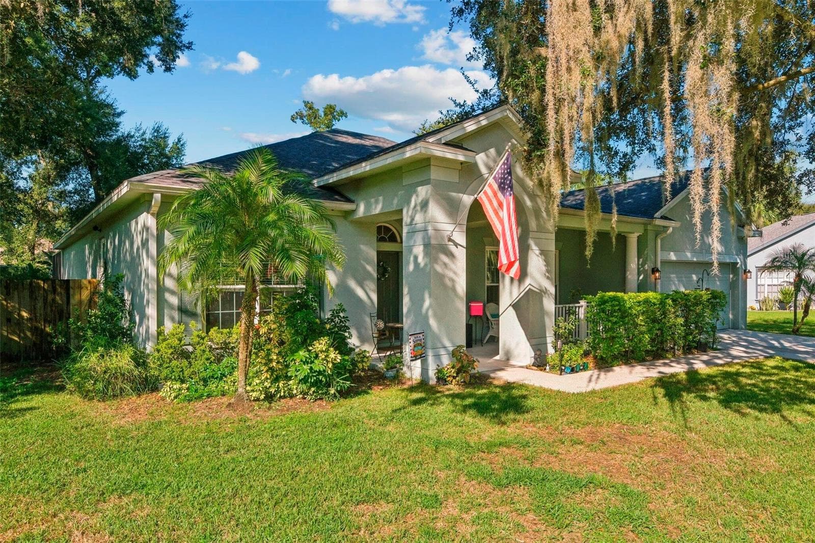Single Family Residence at 1535 ROLLING MEADOW DR, VALRICO, photo 3 of 30