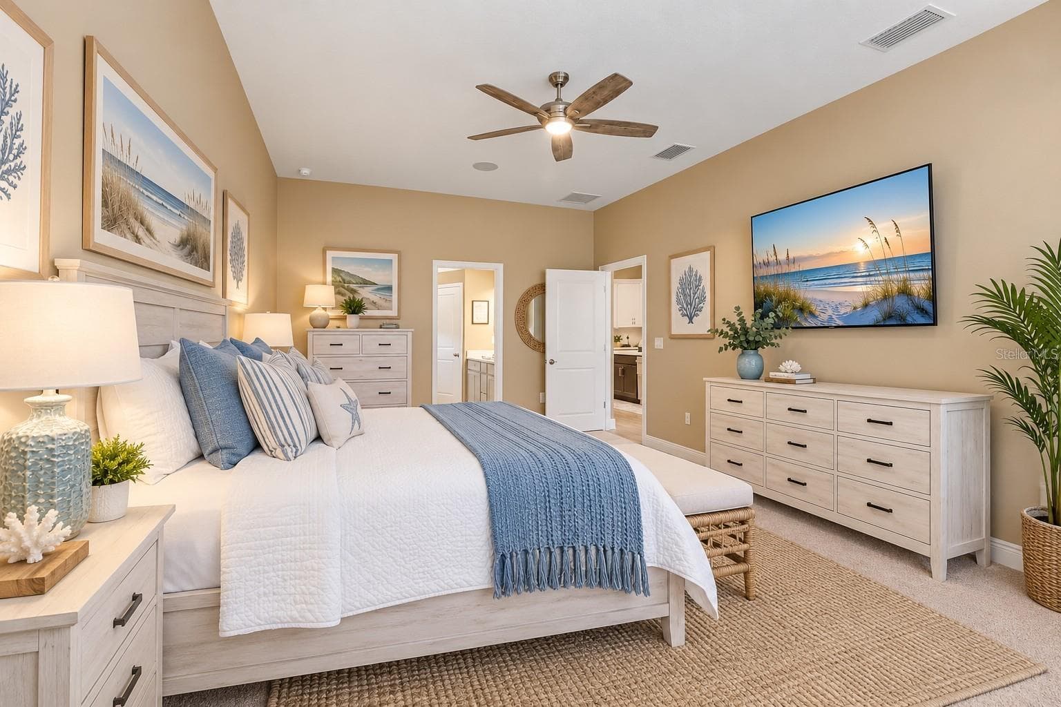Single Family Residence at 902 TIERRA DR, SPRING HILL, photo 17 of 35