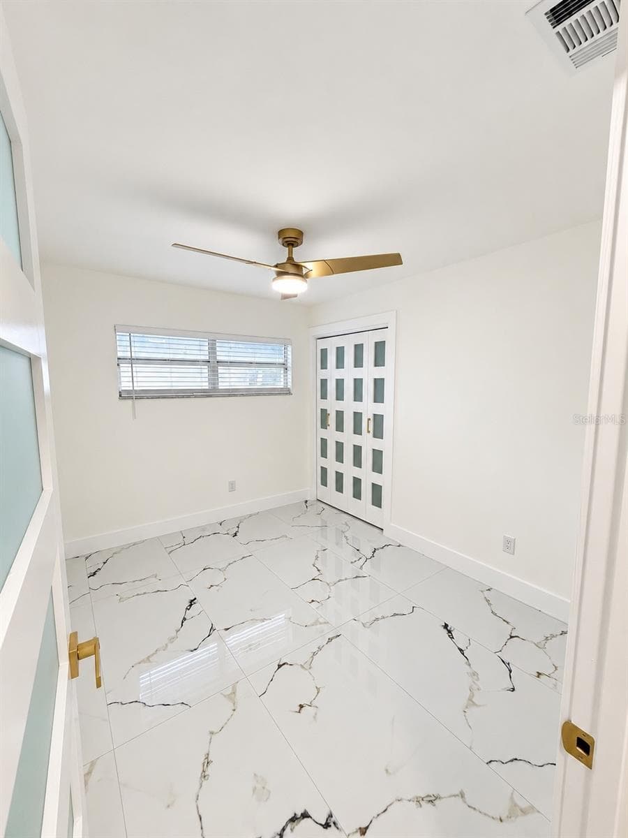 Single Family Residence at 6730 RALSTON BEACH CIR, TAMPA, photo 8 of 13