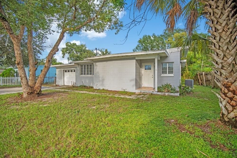 Single Family Residence at 611 SAN JUAN BLVD, ORLANDO, photo 2 of 28