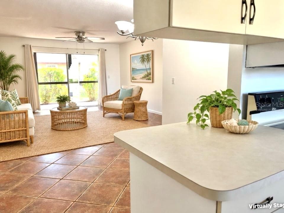 Virtually staged - 2724 HIDDEN LAKE BLVD #A, SARASOTA