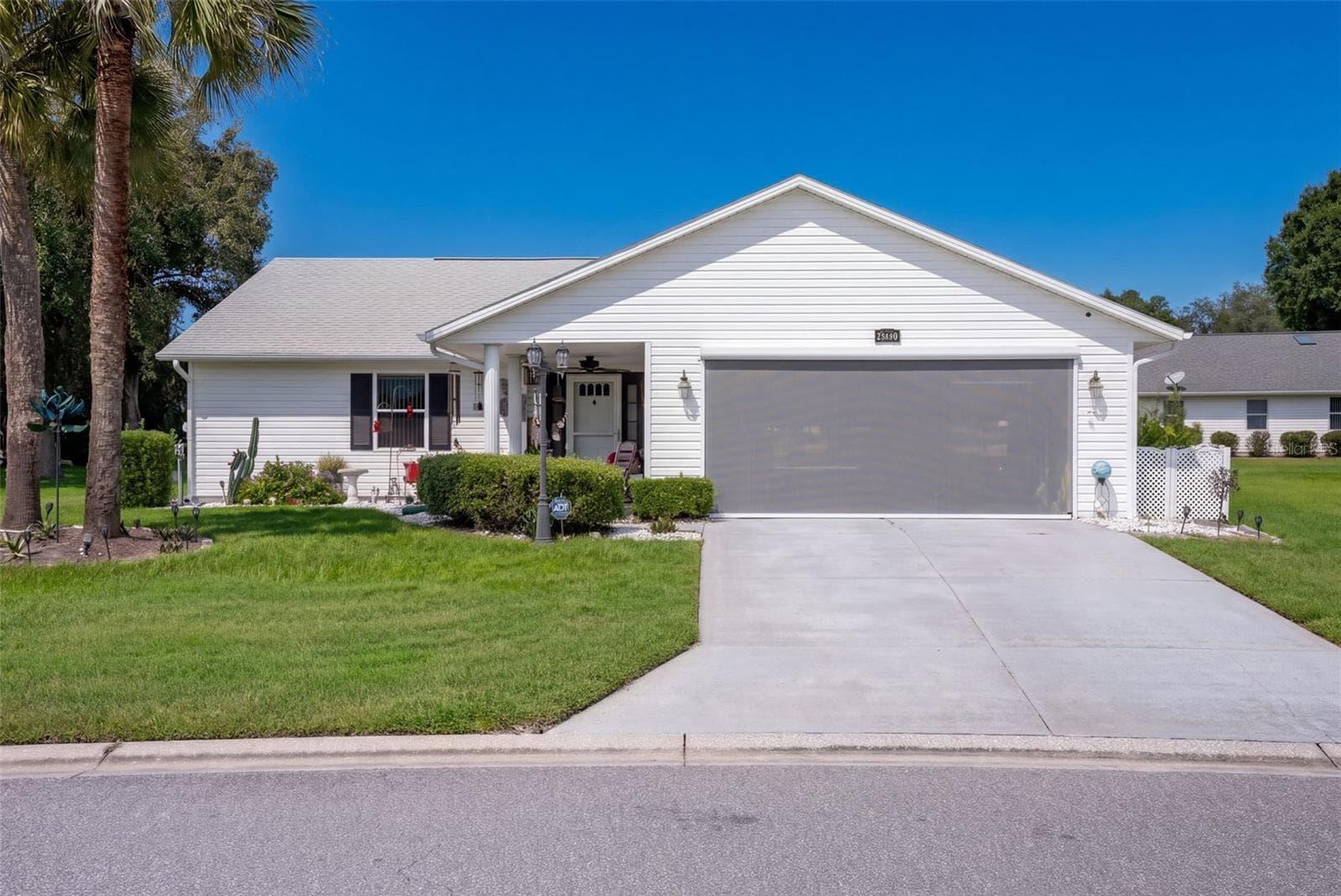 Front View - 26162 NEWCOMBE CIR, LEESBURG