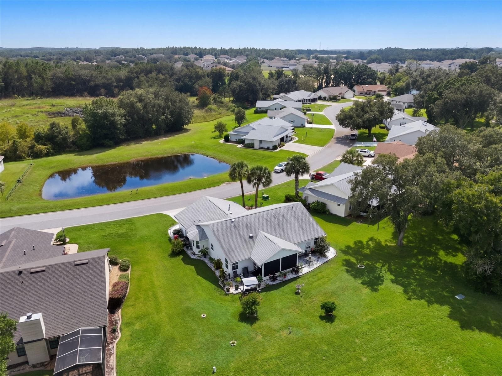 Aerial with Water View - 26162 NEWCOMBE CIR, LEESBURG