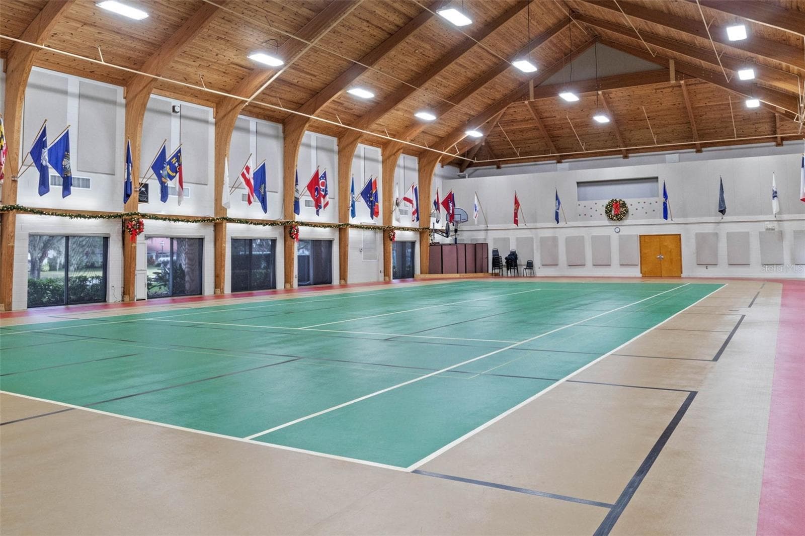 Multi-Purpose Arena: Concerts/Thanksgiving Dinner and Indoor Pickleball, etc. - 26162 NEWCOMBE CIR, LEESBURG