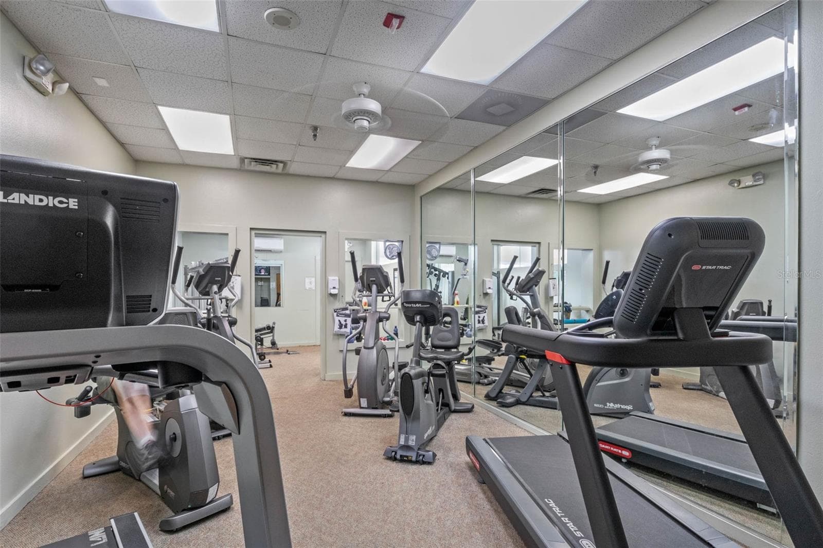 Fitness Center - 26162 NEWCOMBE CIR, LEESBURG