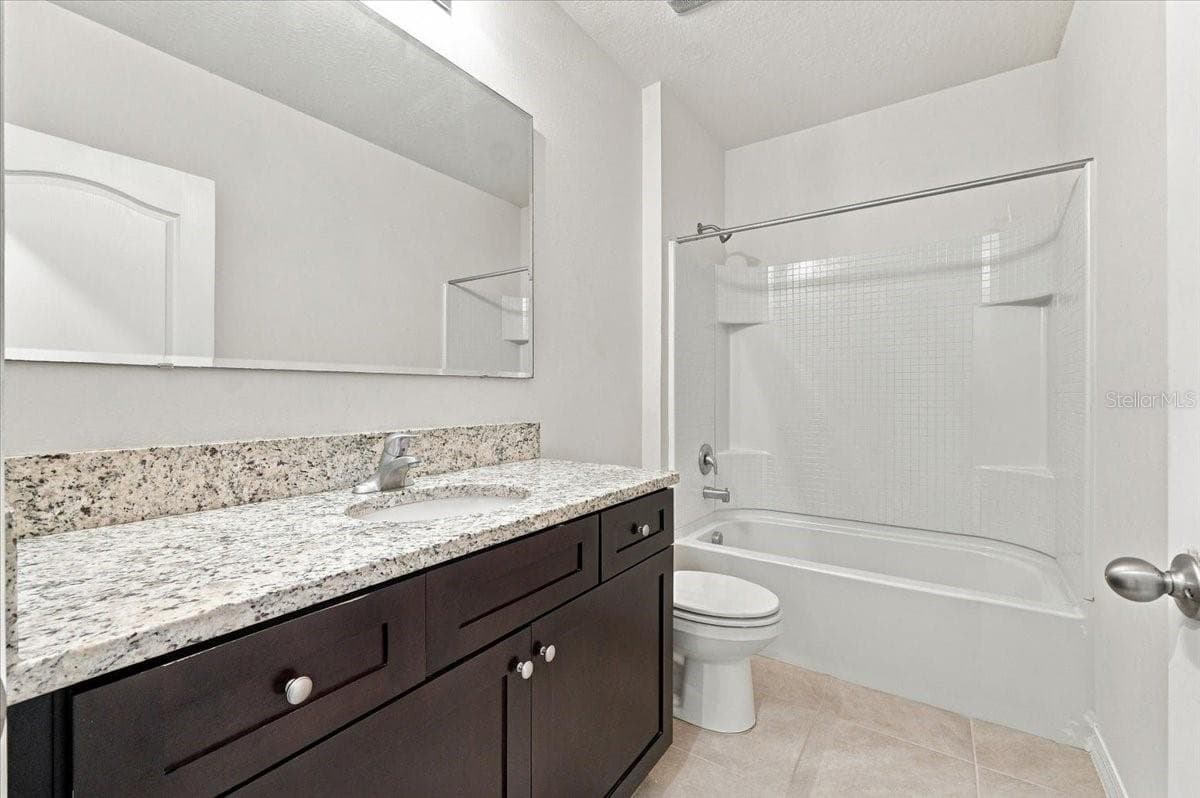 2nd bathroom - 261 ST THOMAS DR, MULBERRY