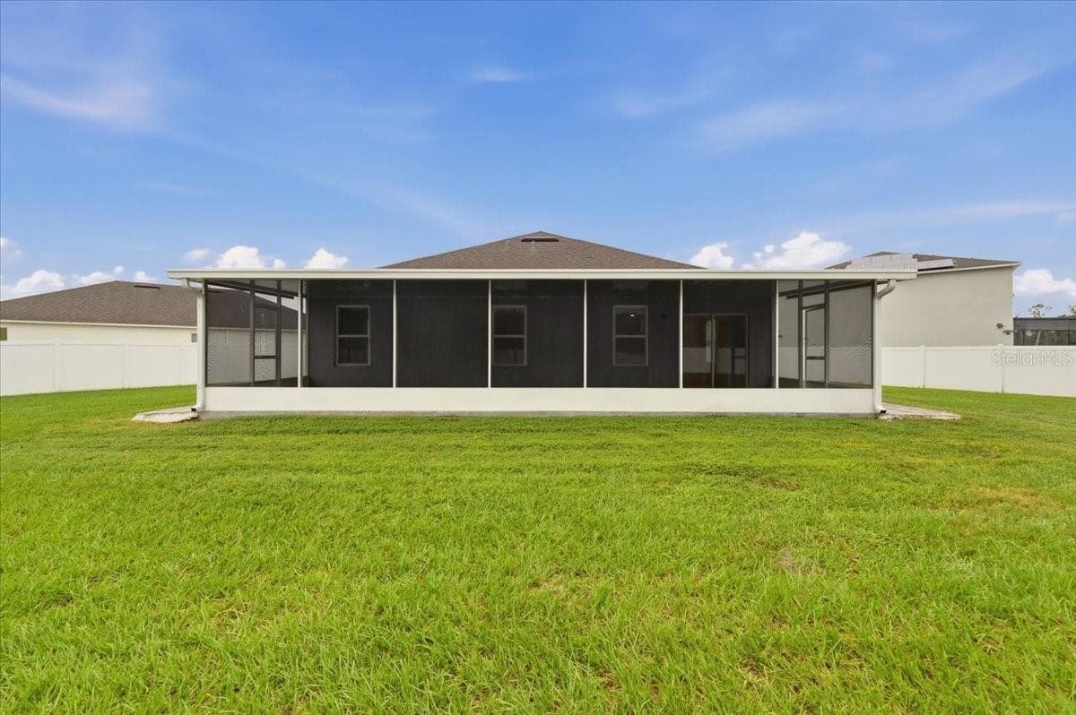 Single Family Residence at 261 ST THOMAS DR, MULBERRY, photo 29 of 38