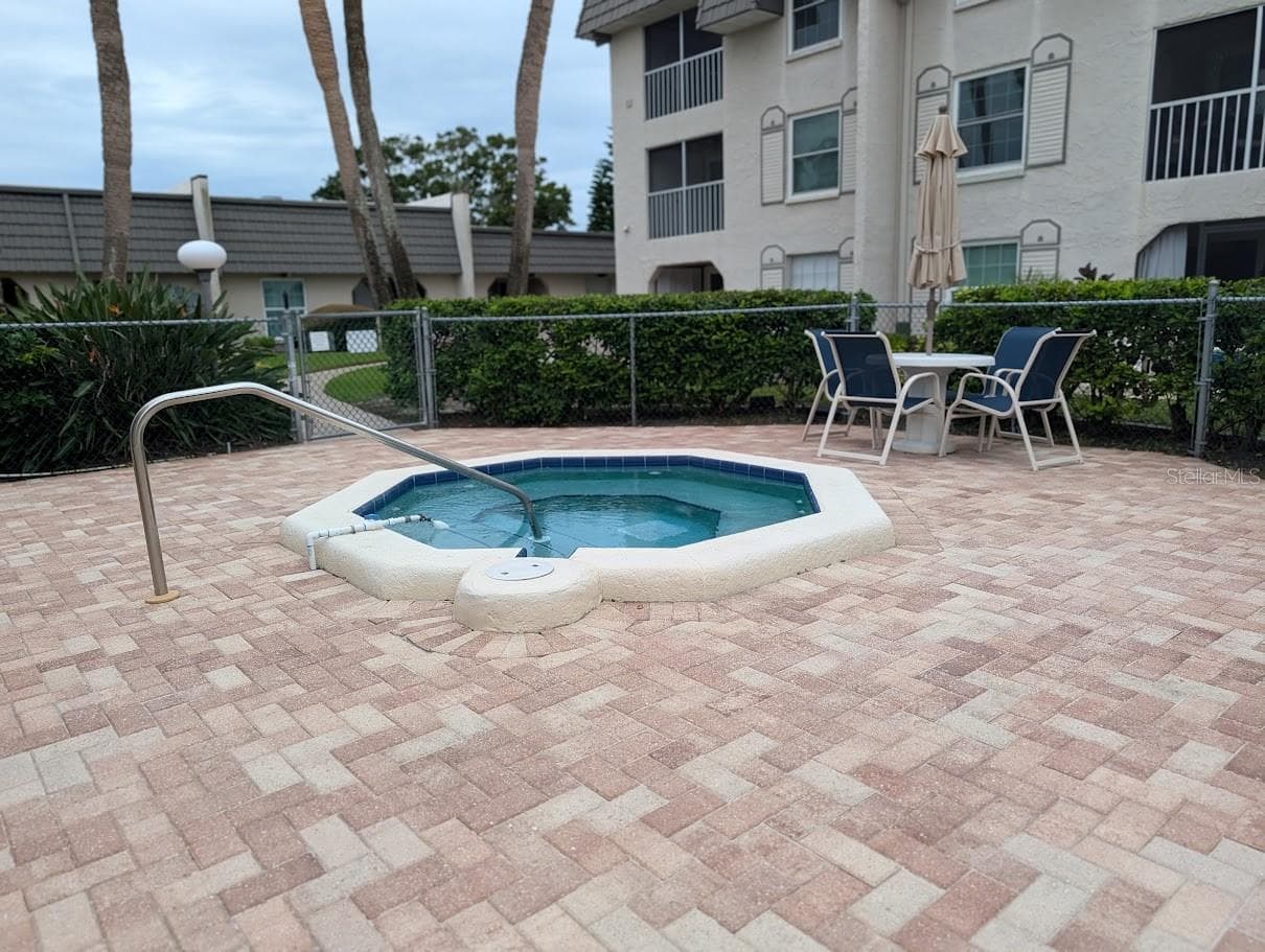Community spa - 8765 BARDMOOR BLVD #207, SEMINOLE