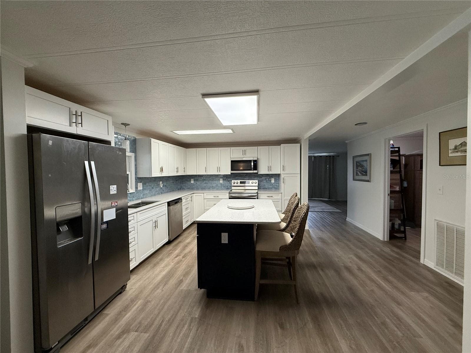 Manufactured Home at 1 RABBIT TRL, WILDWOOD, photo 6 of 39